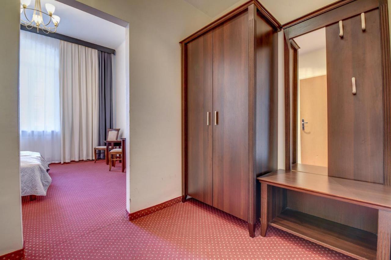 Savoy Bed & Breakfast Spala Luaran gambar