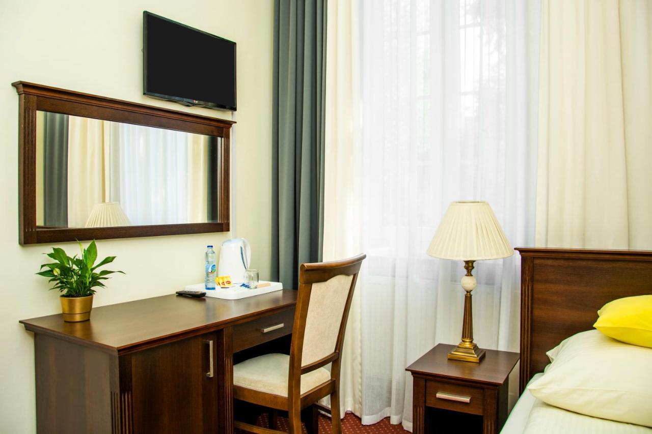 Savoy Bed & Breakfast Spala Luaran gambar