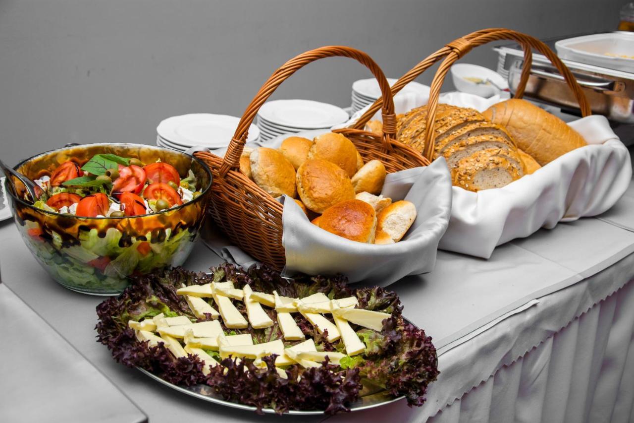 Savoy Bed & Breakfast Spala Luaran gambar