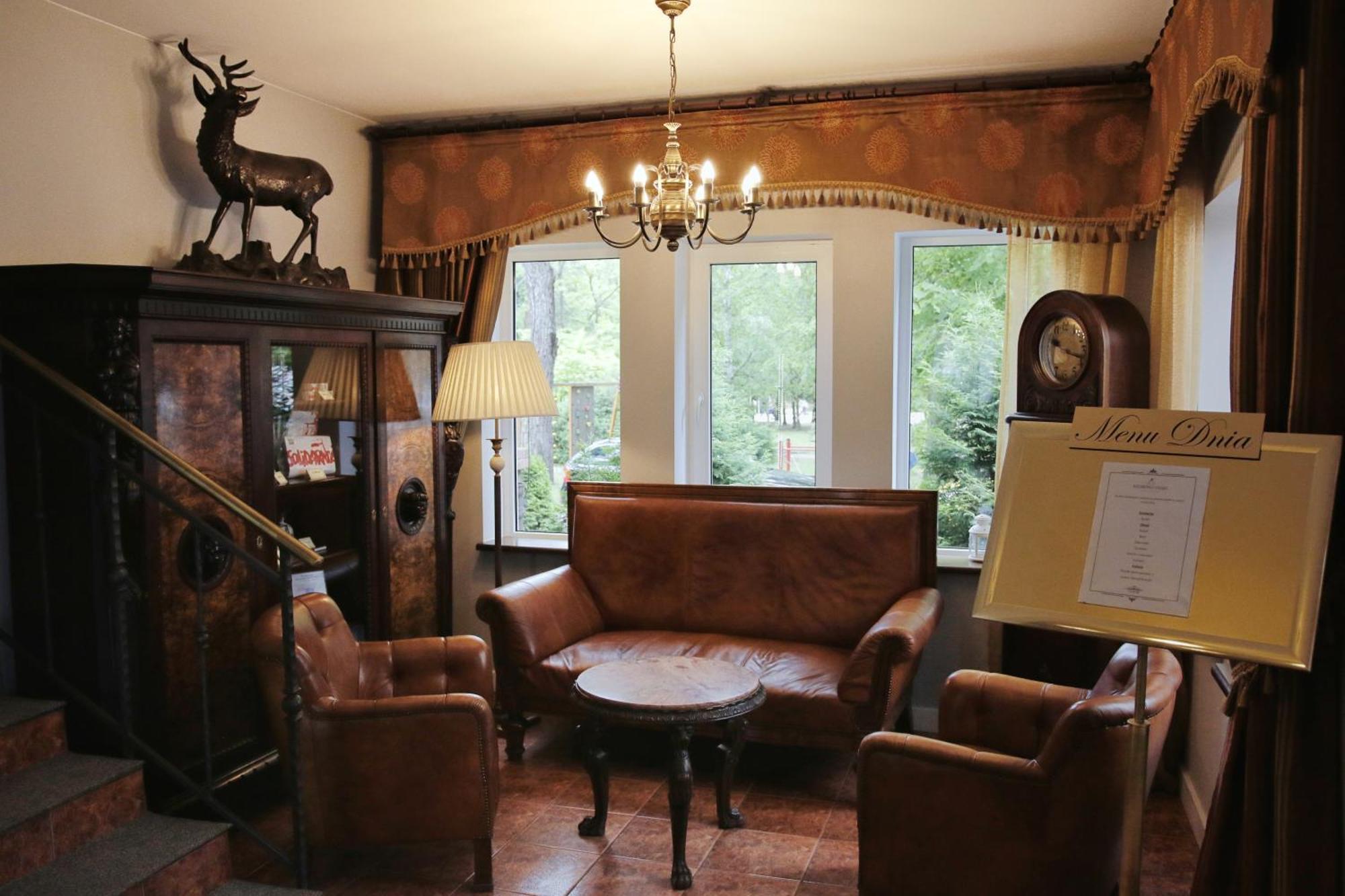 Savoy Bed & Breakfast Spala Luaran gambar