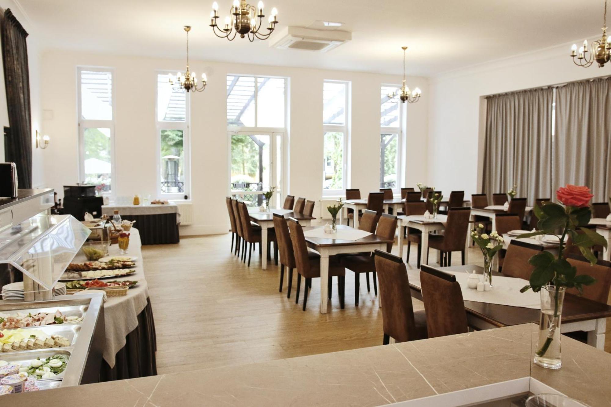 Savoy Bed & Breakfast Spala Luaran gambar