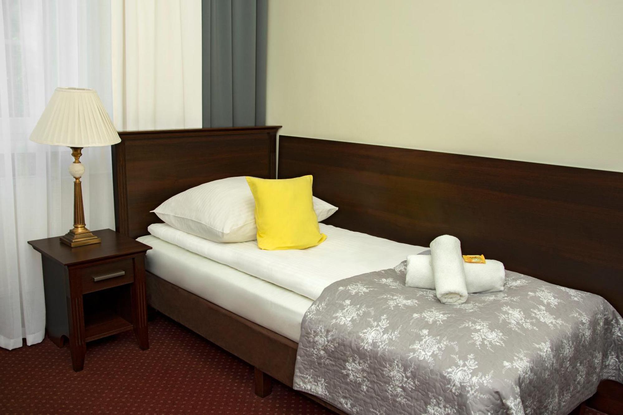 Savoy Bed & Breakfast Spala Luaran gambar