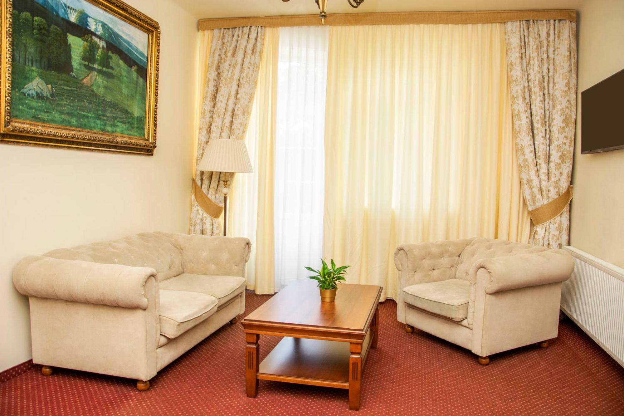 Savoy Bed & Breakfast Spala Luaran gambar
