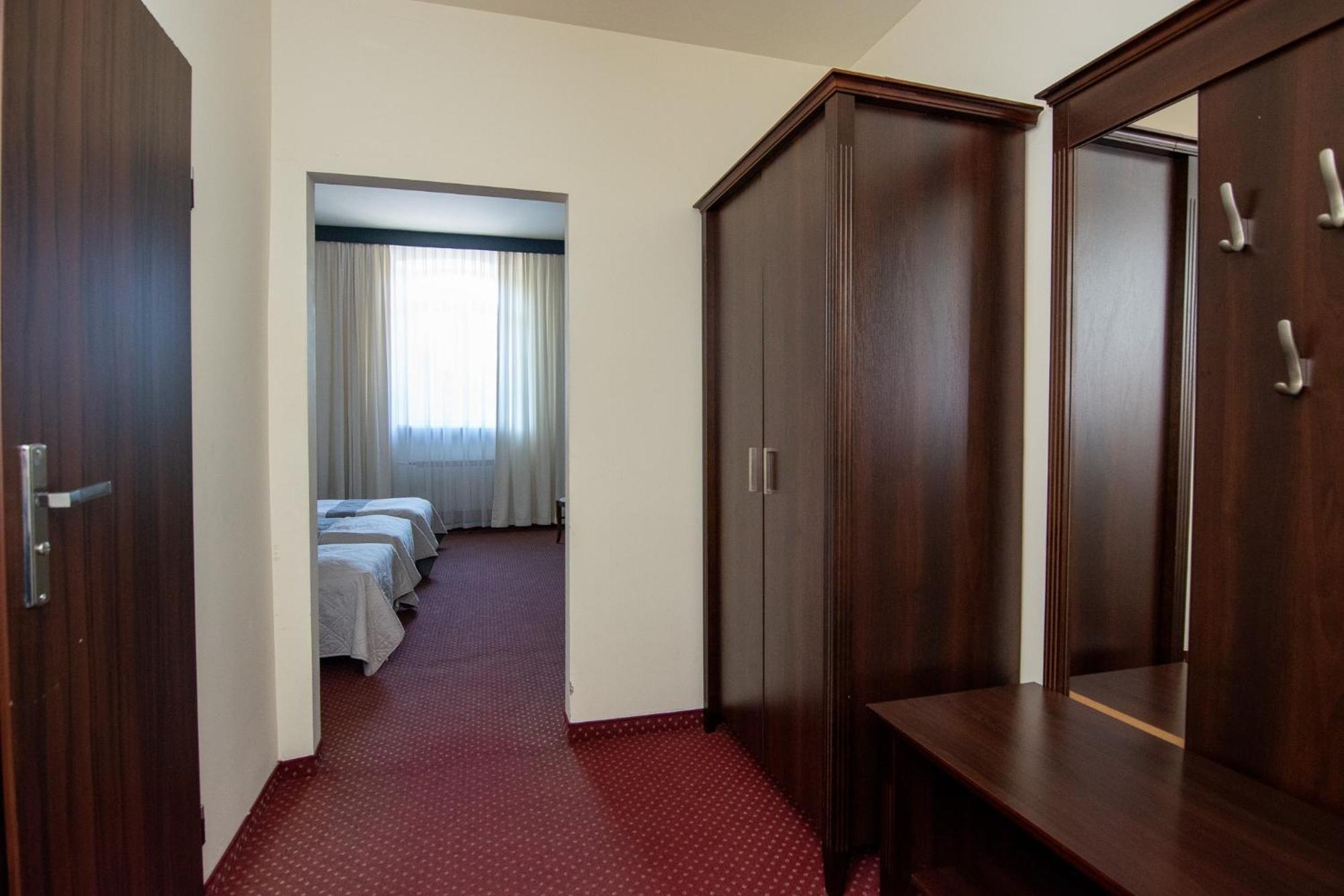 Savoy Bed & Breakfast Spala Luaran gambar